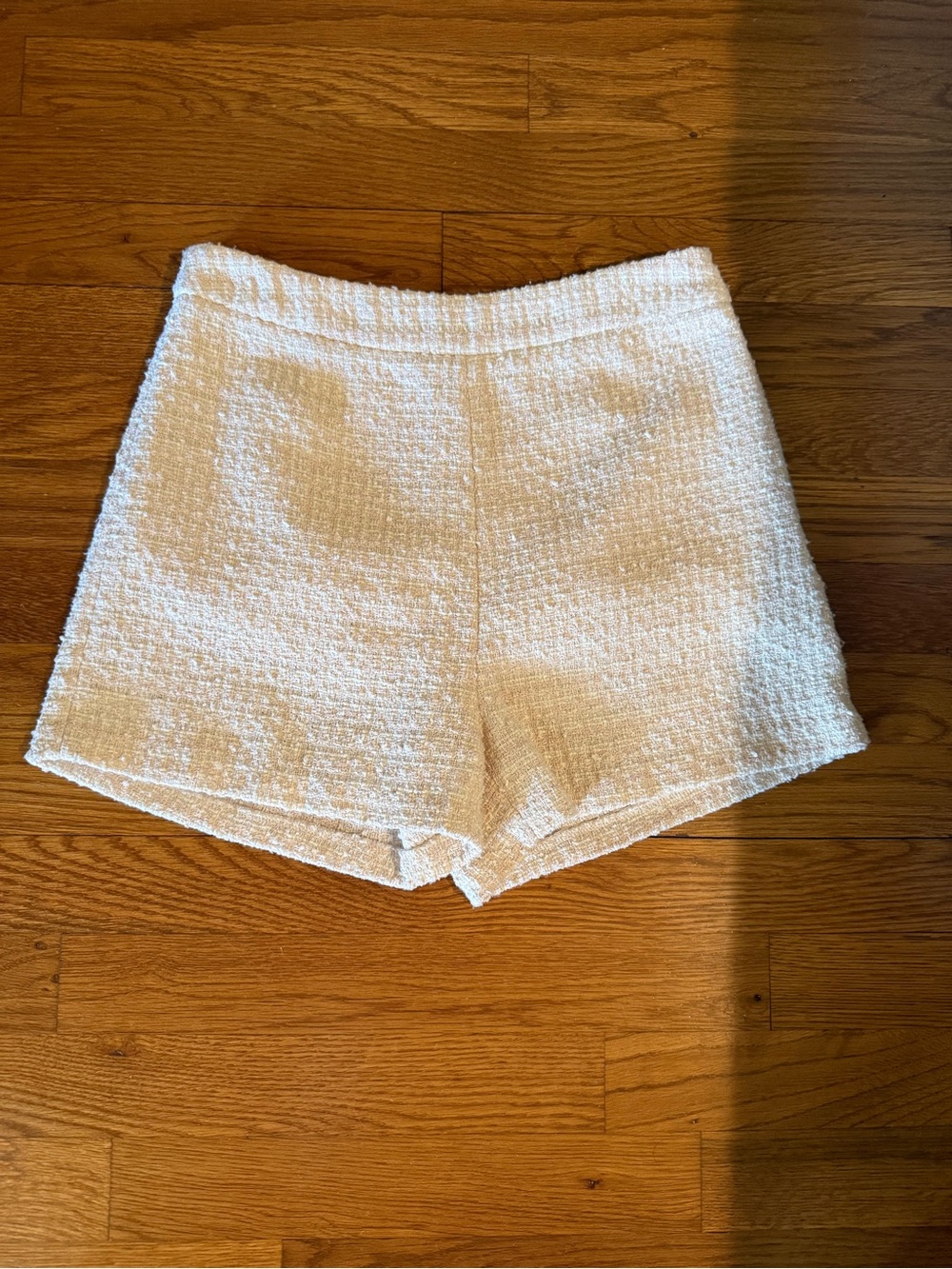 STORIA TWEED SHORTS SIZE M